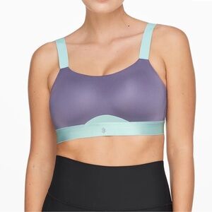 Third Love Kinetic Adjustable Sports Bra in midnight blu 32D